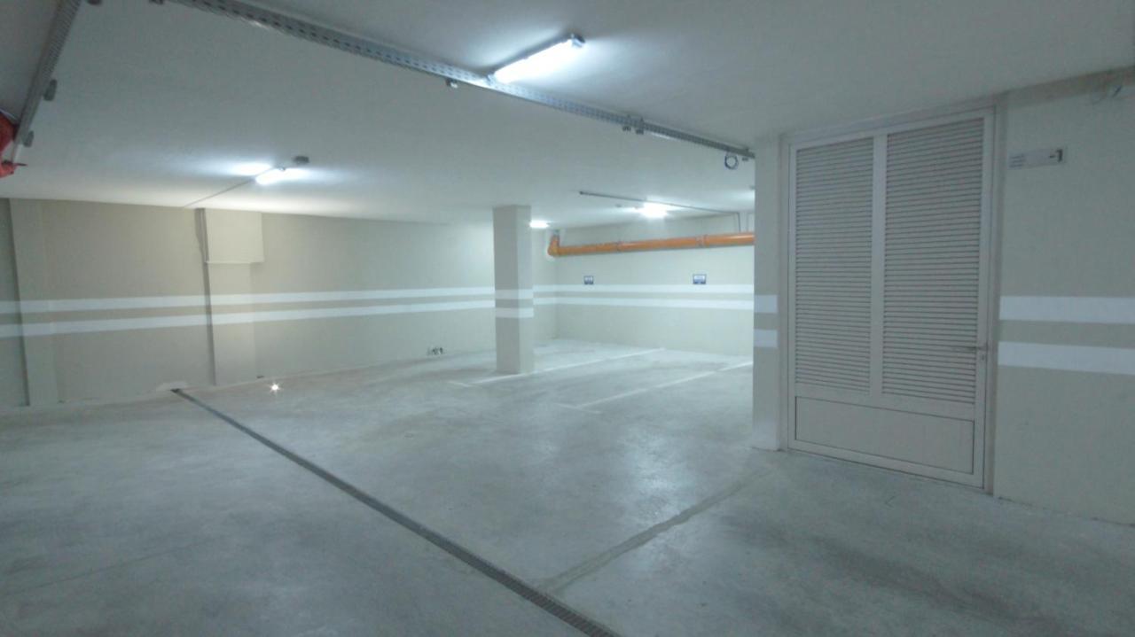 Mondi Azzurri Lägenhet Budva Exteriör bild